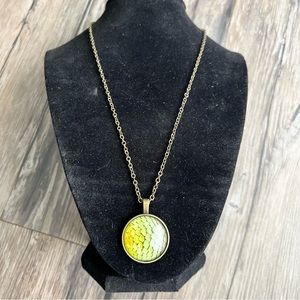 Fish scale pendant necklace